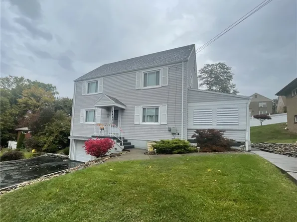 1211 Center Ave, North Versailles, PA 15137