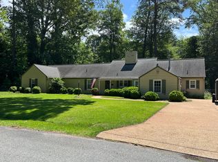 3 Langhorne Rd, Newport News, VA 23606