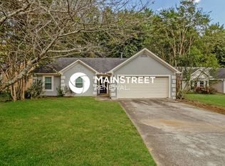 1528 Sisters Ct, Lawrenceville, GA 30043