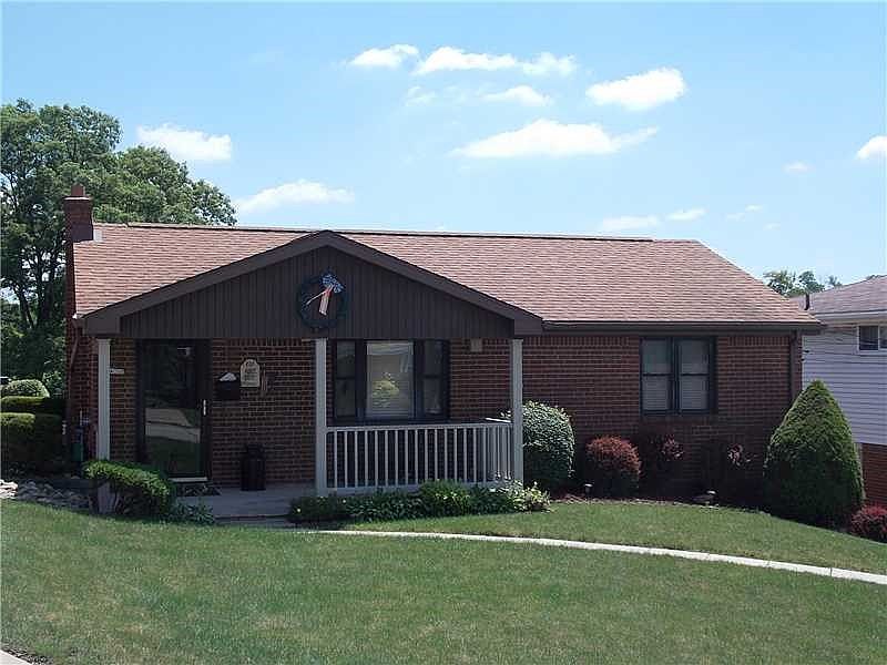 1st image of 419 Lebanon Manor Dr