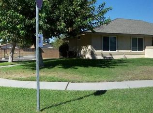 6175 Meadowbrook Ln, Riverside, CA 92504