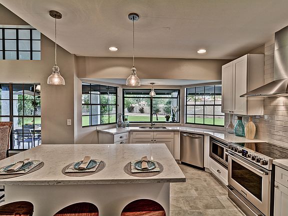 5th image of 12221 N 74th St