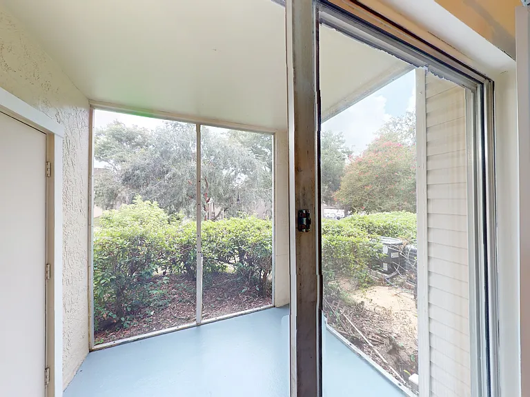 Lakewood Place — Photo 136