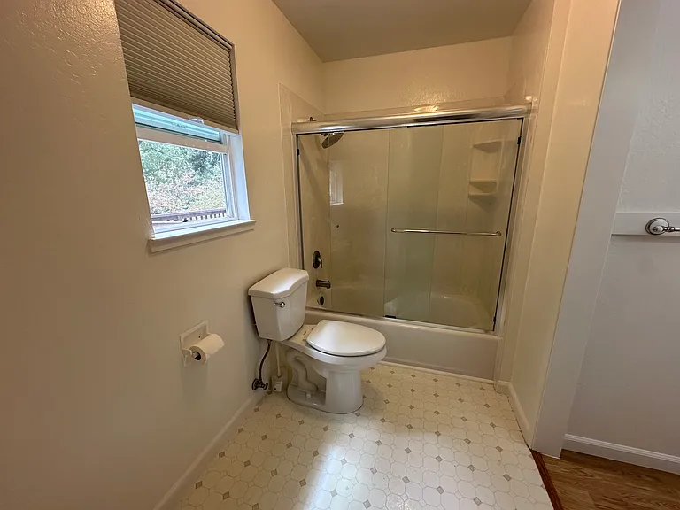 1814 Pleasant Hill Rd — Photo 11