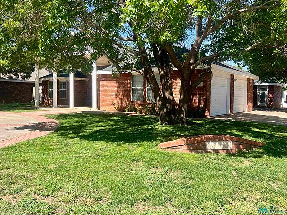 4th image of 601 Anthony Dr