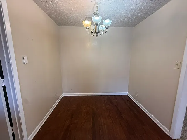 2 bed, 966 sqft, $895 — Photo 4