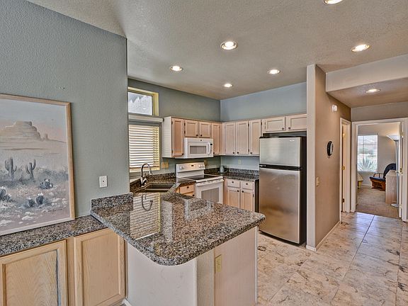5th image of 14229 W Via Manana