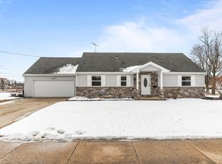 1101 E Taft Ave, Appleton, WI 54915