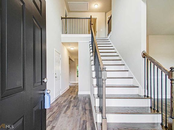 3rd image of 9995 Musket Ridge Cir