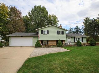 2903 Lost Nation Rd, Willoughby, OH 44094