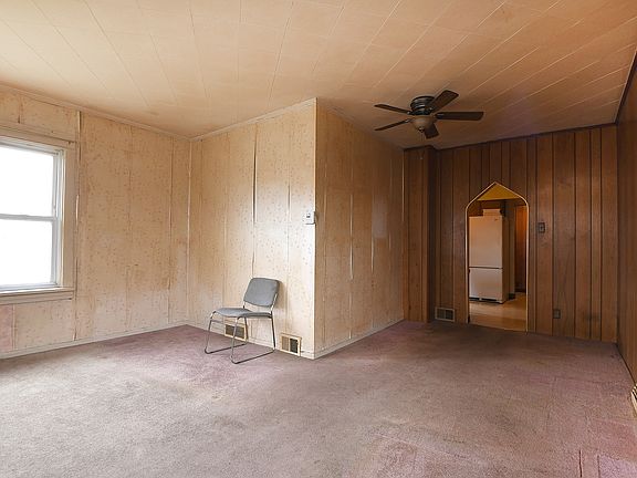 5th image of 9246 Tulley Ave