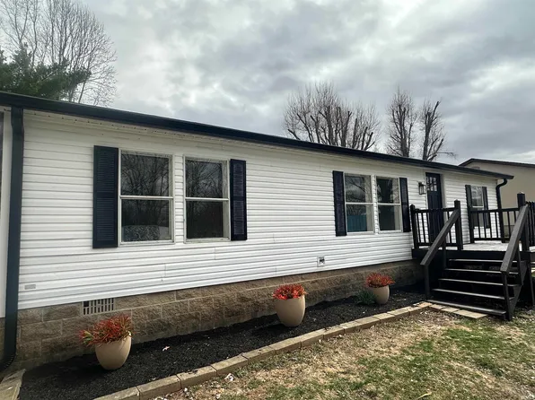 93 Leatherwood Cir, Bedford, IN 47421