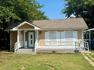 9624 Santa Monica Dr, Fort Worth, TX 76116
