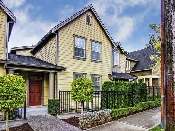 18703 101st Ave NE, Bothell, WA 98011