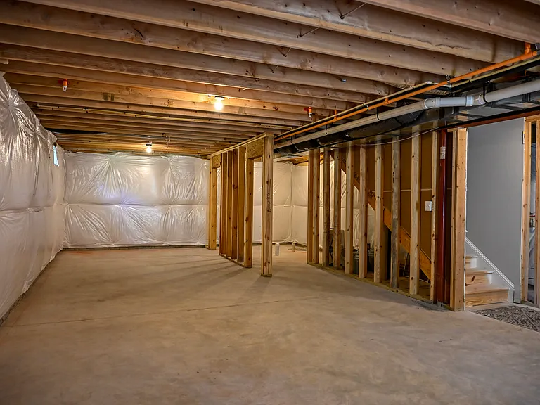 1312 Polyanski Dr — Photo 76