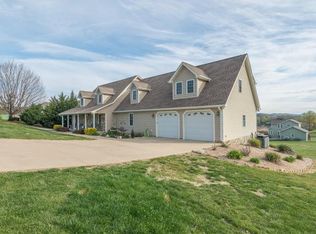 211 Merry Anne Dr, Piney Flats, TN 37686