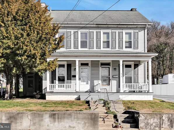 432 E Main St, Ephrata, PA 17522