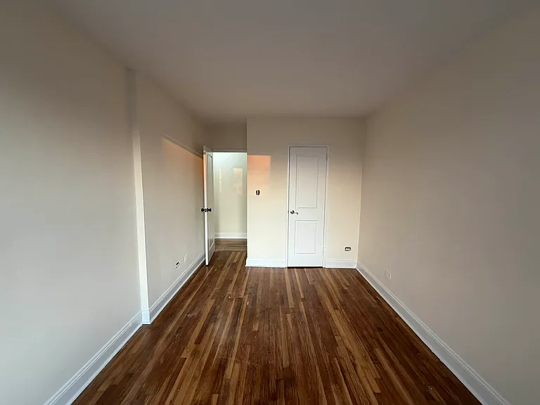 8700 25th Ave #3 — Photo 12
