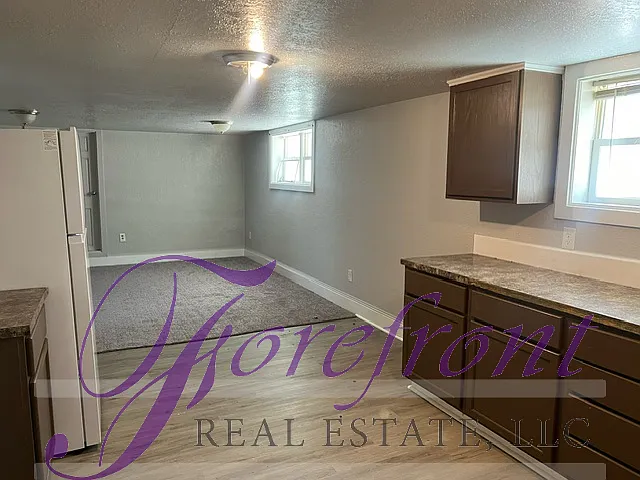 1028 South Walnut Street - 3 — Photo 2