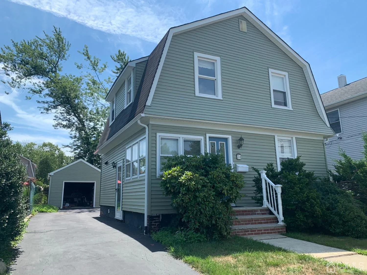 34 W Foch Ave photo 1