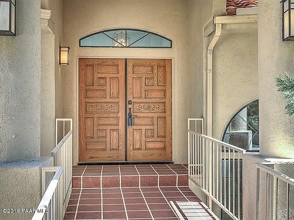 2nd image of 505 Lark Haven Cir