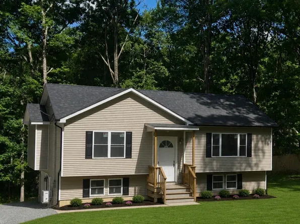 119 Almond Ct, Milford, PA 18337