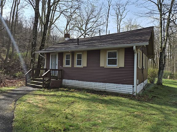 5th image of 26 Blue Heron Ln #26