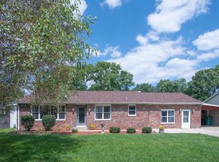 512 W Lois Ln, Bloomington, IN