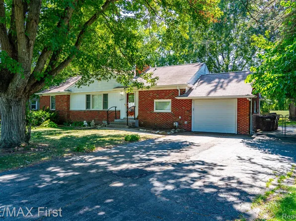 42471 Utica Rd, Sterling Heights, MI 48314