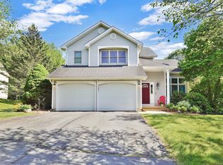 152 Walek Farms Rd, Manchester, CT 06040