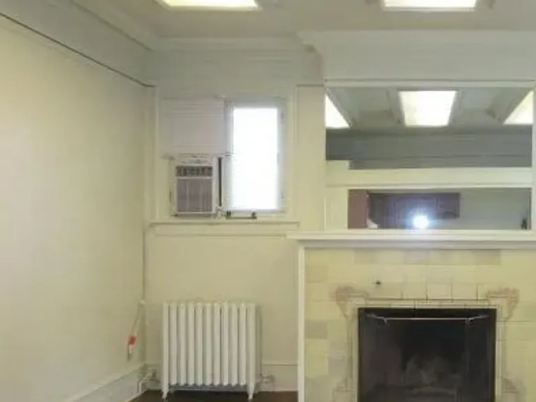 141 E Warm Springs Ave — Photo 3