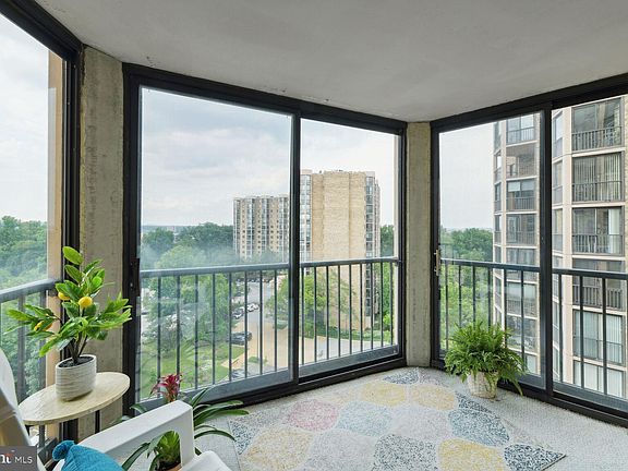 3rd image of 5902 Mount Eagle Dr APT 1001