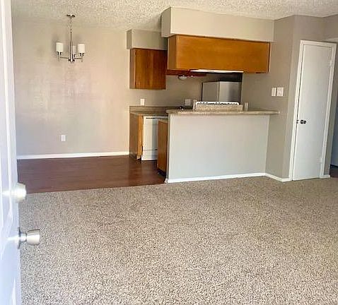 3rd image of 316 Audra Ln #316