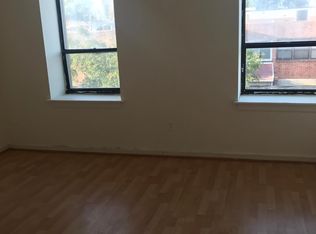 740 S 4th St, Philadelphia, PA 19147