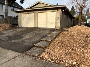 1907 H St, Bellingham, WA 98225