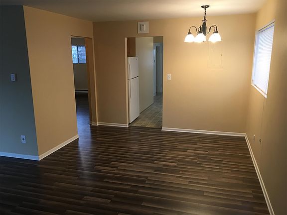 Dining / Living Room Area