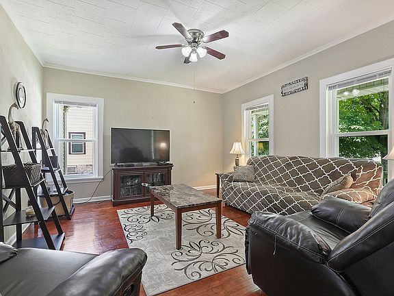 2nd image of 386 Western Ave