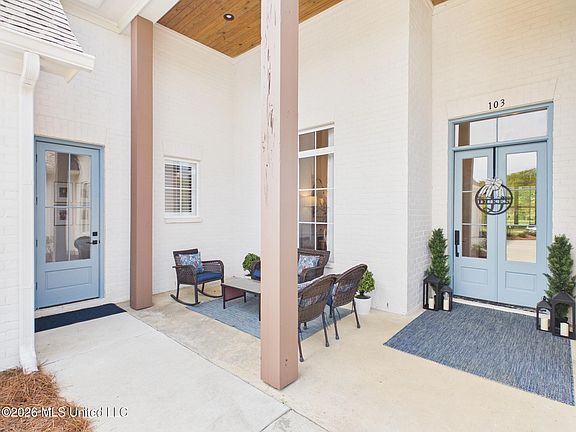 4th image of 103 Victory Ln