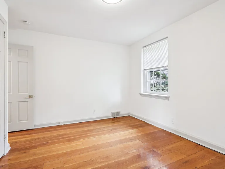 2834 Midvale Ave #M-2834B — Photo 28