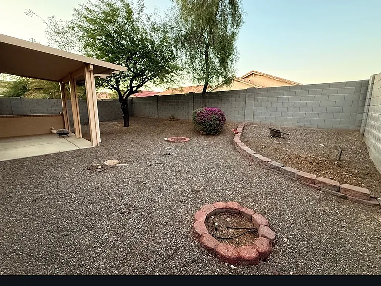 W Canyon Creek Dr — Photo 2