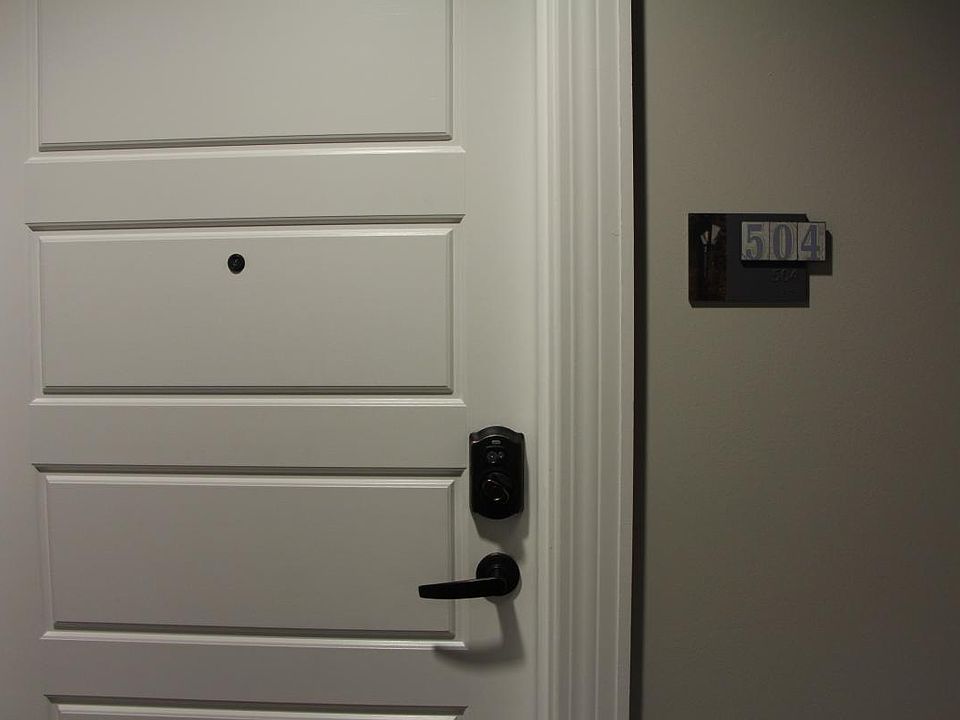 1st image of 600 Canal St APT 504