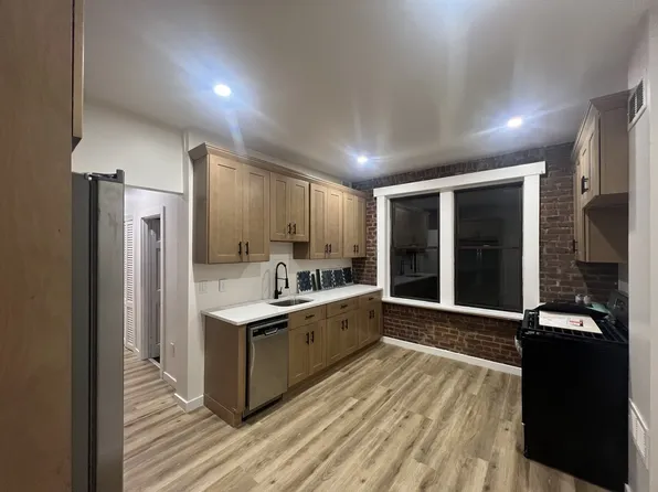 22 73rd Street image 9 of 32