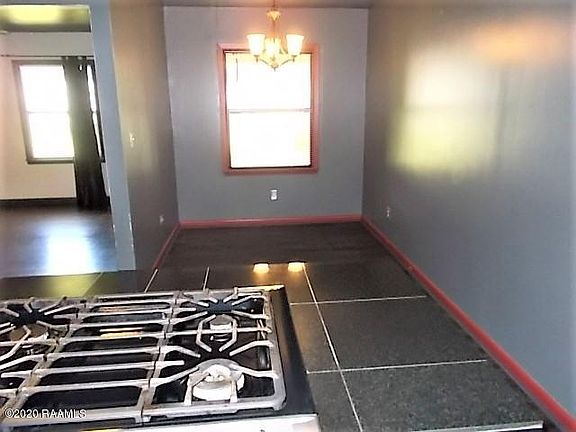 5th image of 109 Winkler Dr