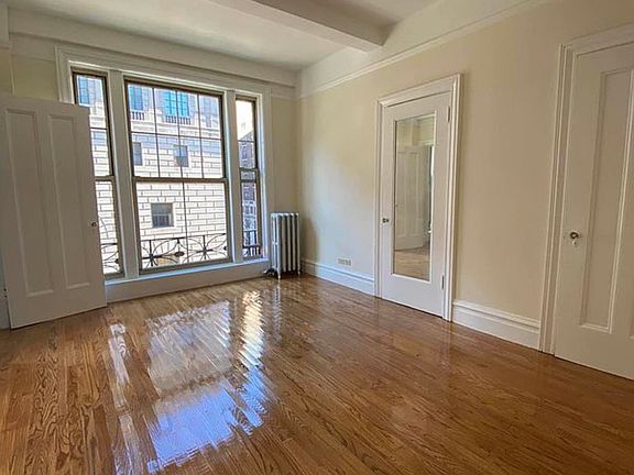 4th image of 170 W 74th St APT 507