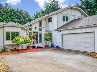 3526 120th Ave SE, Bellevue, WA 98006