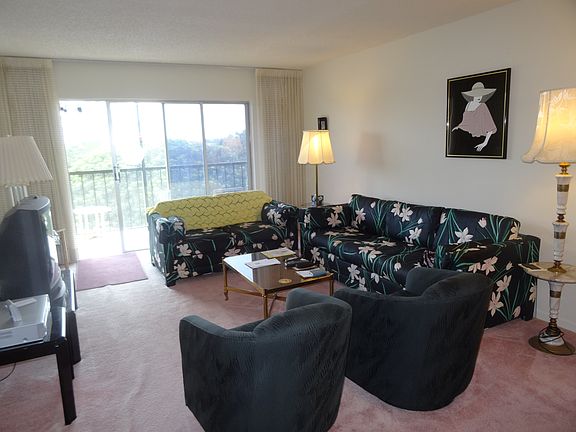 3rd image of 5900 NW 44th St APT 603