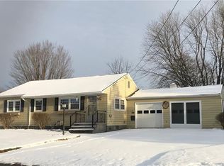 504 Cosby Rd, Utica, NY 13502