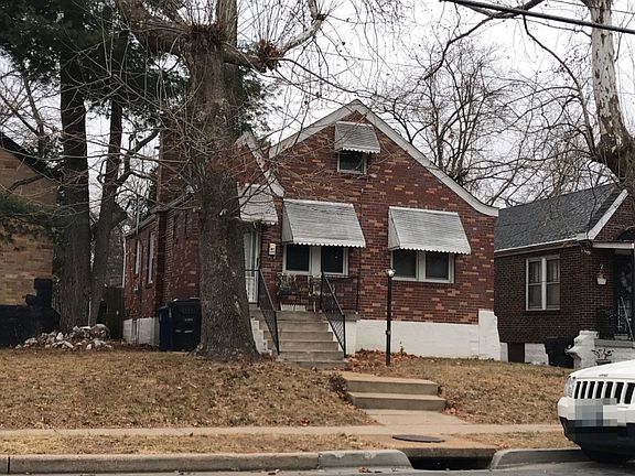 2nd image of 1219 82nd Blvd