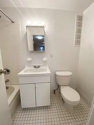 Rented by OvCo Realty | media 23