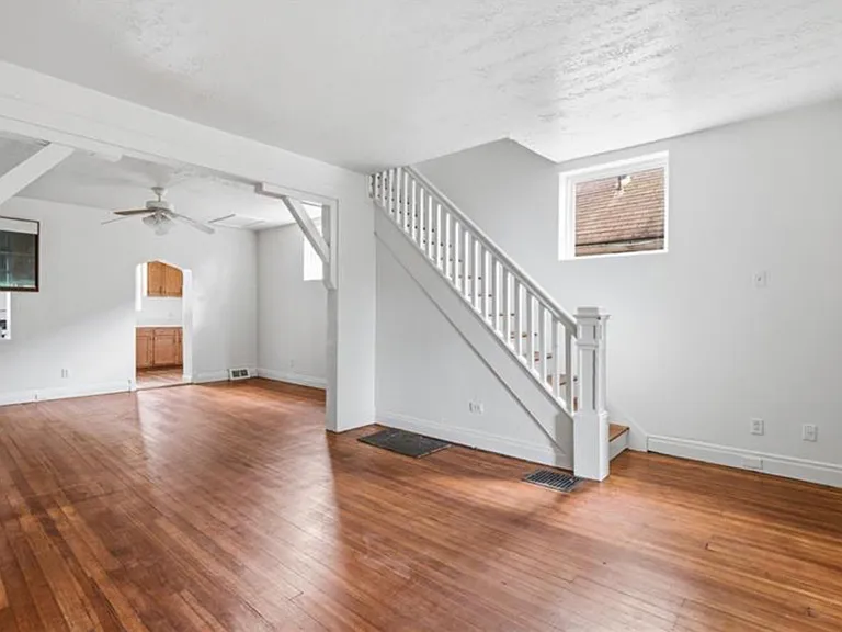 2927 Willett Rd — Photo 6